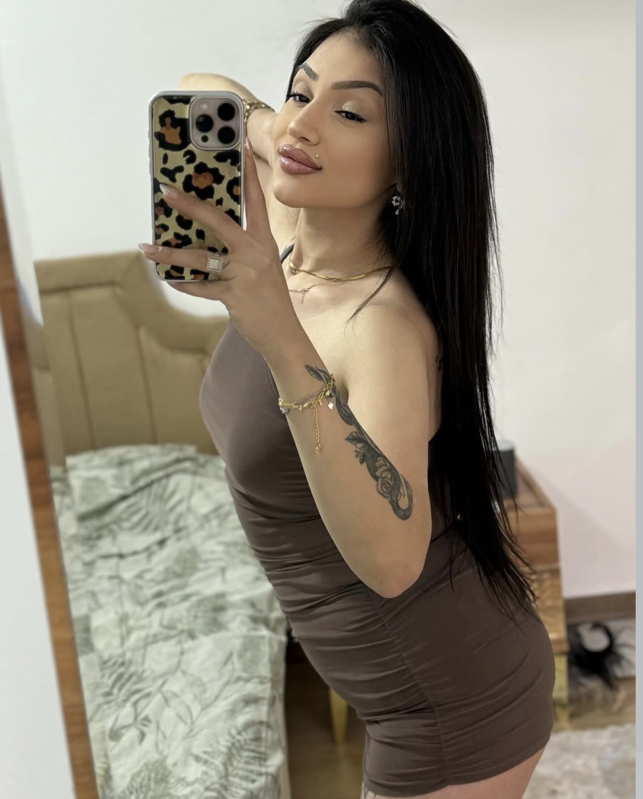 Günboğazı Düşünceli Bayan Bayan Escort Ceylan