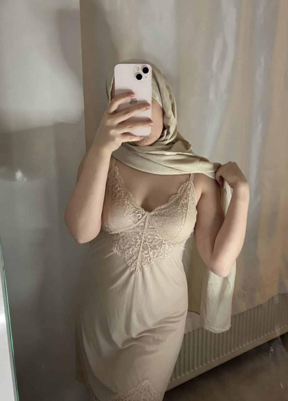 Aşağıbudak Öğrenci Escort Bayan Emel
