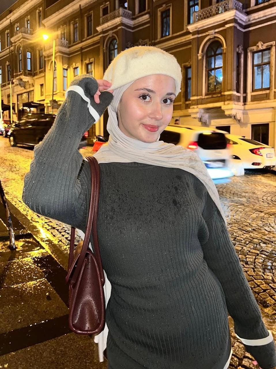 Karabakır Afgan Escort Bayan Berrak