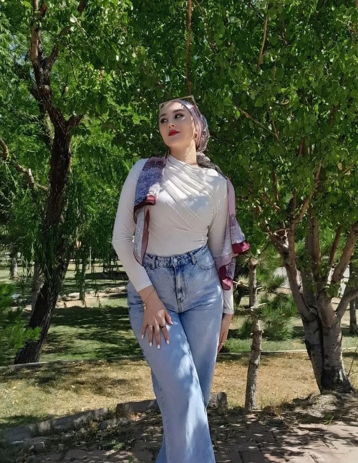 Tunceli Jigolo Escort Şebnem