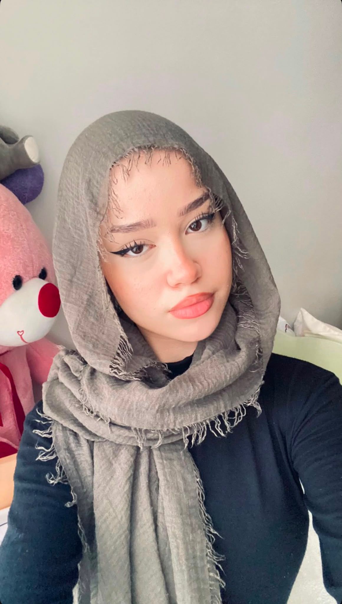 Çat Cömert Kadın Escort Gülay